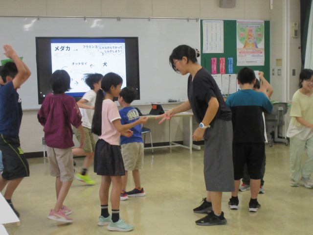 ゲーム：進化ジャンケン