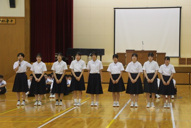 報告会の様子