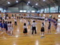 全校生徒でつくる「１つの輪」